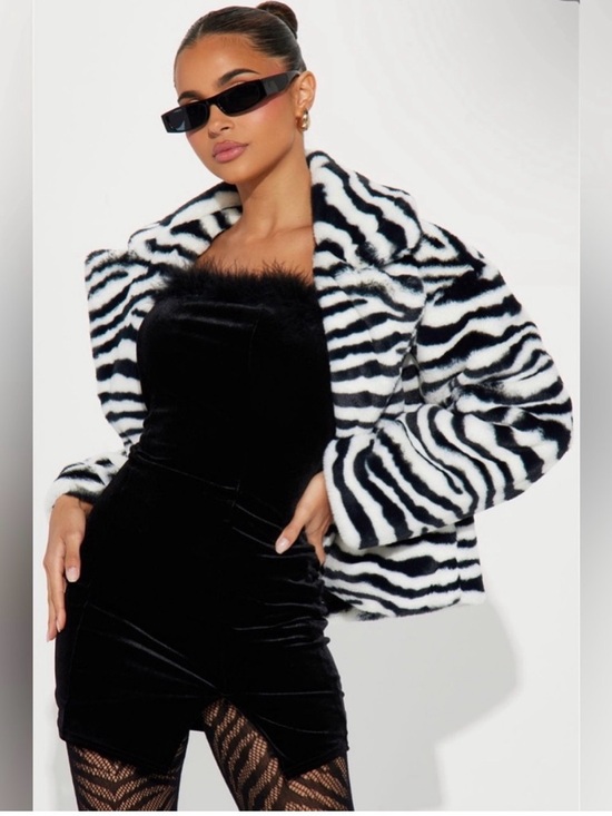 Fashion Nova Jackets & Blazers - Fashion Nova Black & White Zebra Faux Fur Cropped Jacket